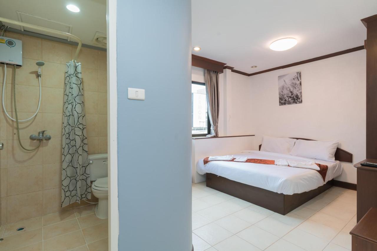 Knock Knock Boutique Hotel Patong